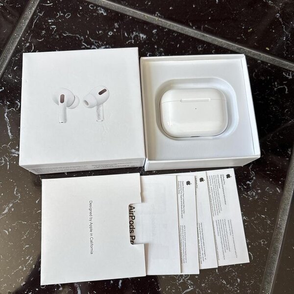Apple AirPods Pro 2