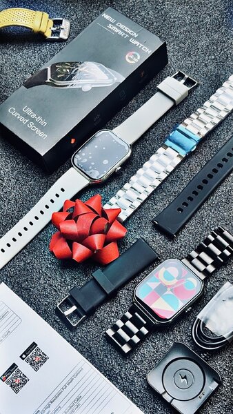 UltraSlim SmartWatch