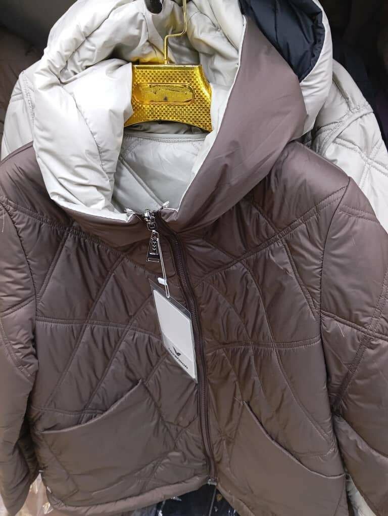 Деми куртки