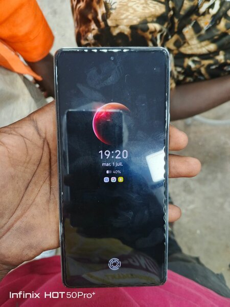 Tecno Camon 30 pro