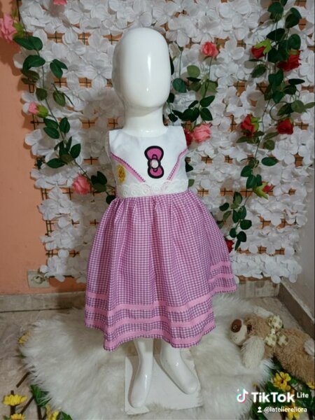 Robe pour enfants rose