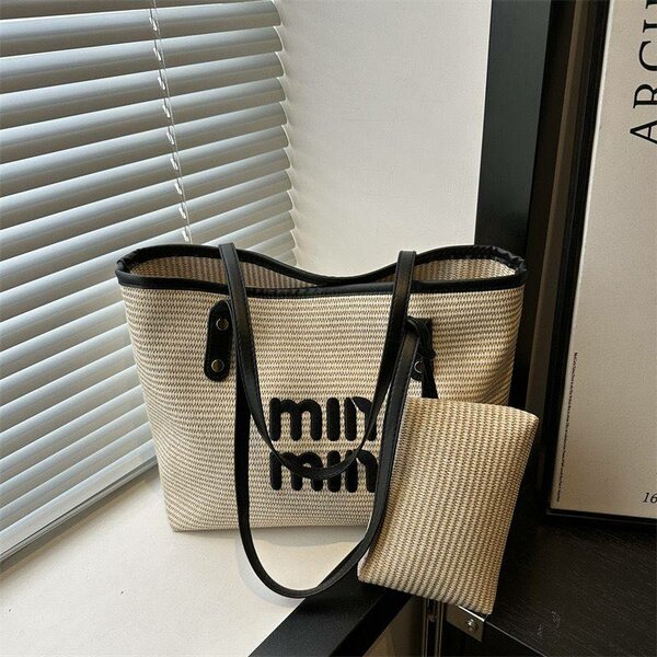 Sac fourre-tout en paille chic