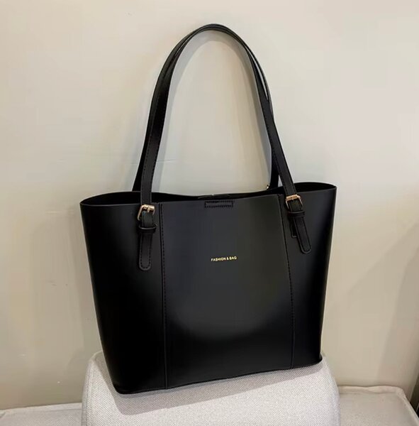 Élégant sac à main en cuir