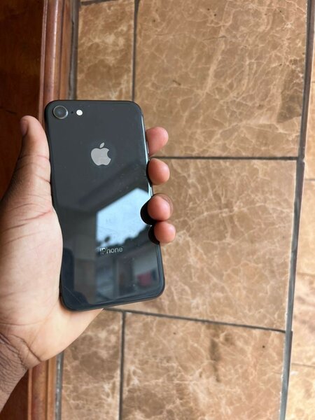 iPhone 8 64Giga
