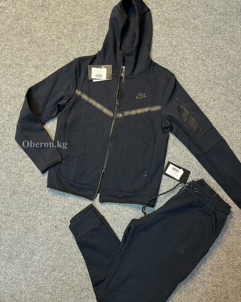 Двойки Nike tech fleece (без начес)