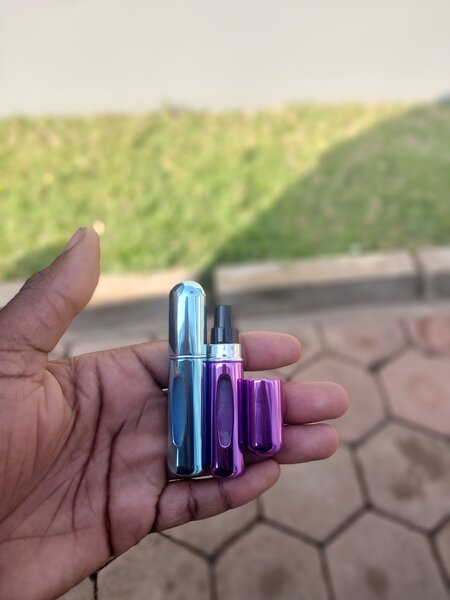 Refillable Portable Mini Perfume Spray Bottle