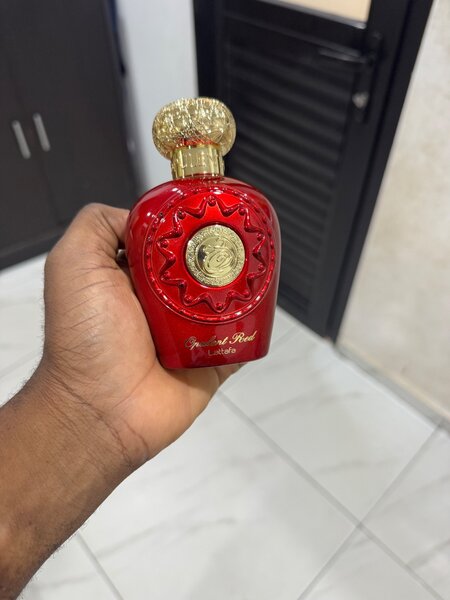 PARFUMS HOMME et FEMME