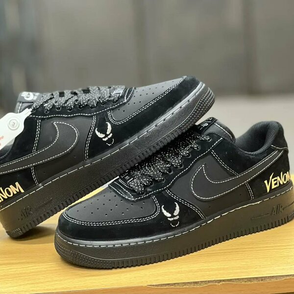 Nike Air Force 1 Venom  ( Avec le carton )
