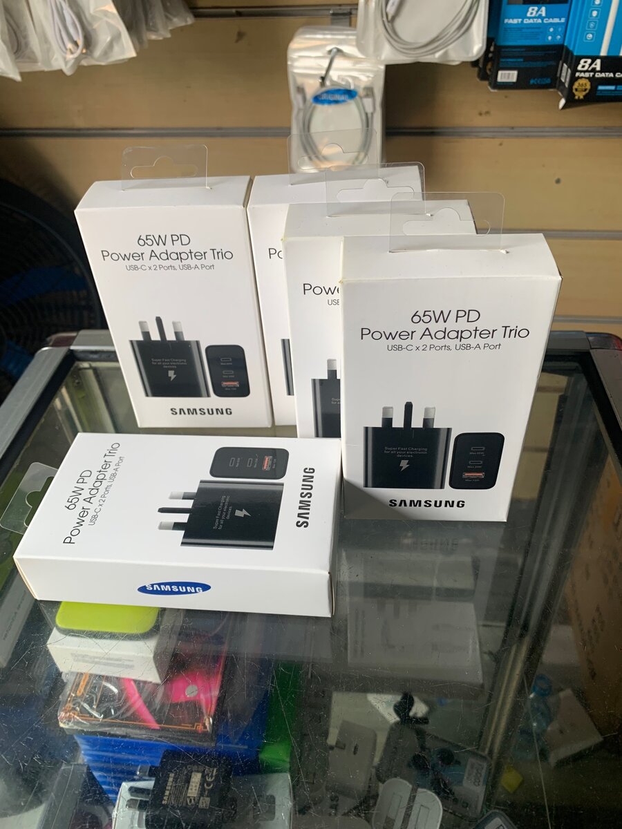 Samsung C to C 65w Charger