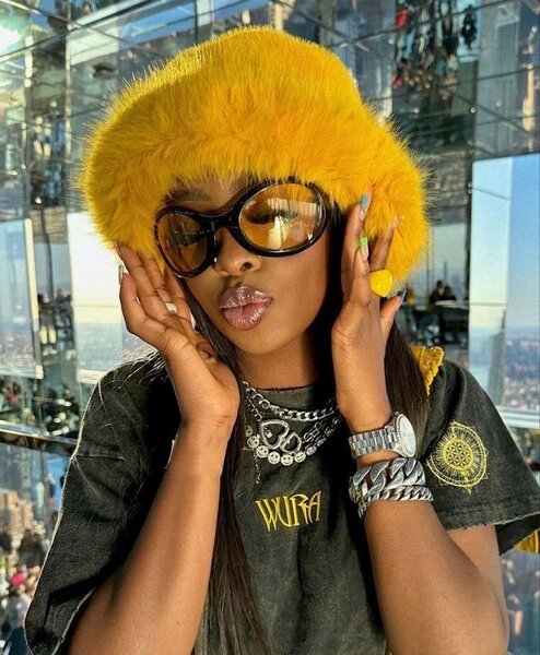 Lunettes de soleil tendance rétro