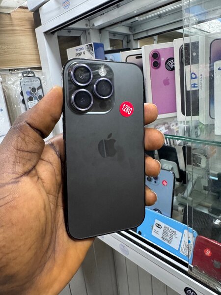 iPhone 14 Pro 128go