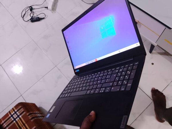 Ordinateur Portable Lenovo Puissant