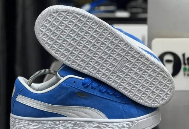 Puma Suede Classic Sneakers