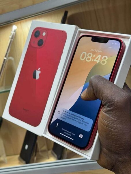 iPhone 13 Rouge Neuf