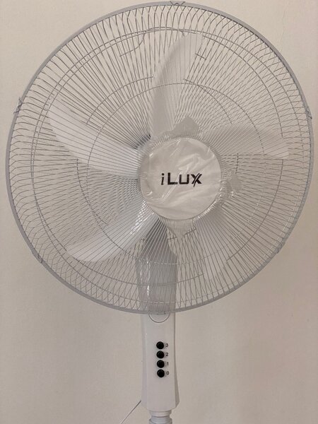 Ventilateur sur pied iLux 20P