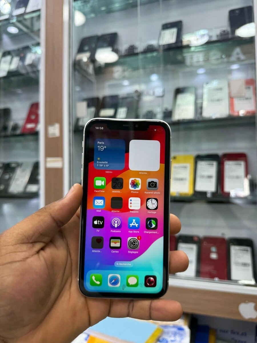 iPhone XR