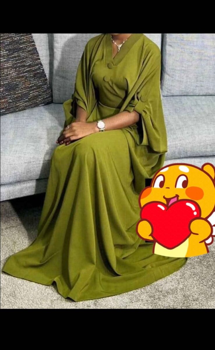 Robe dame avec foulard