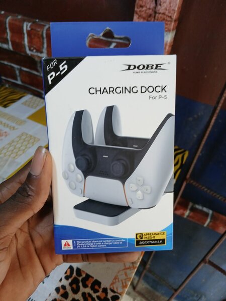 STATION DE CHARGE PS5