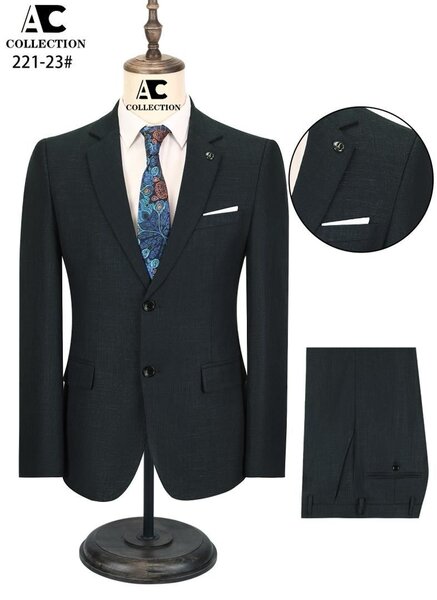 Costume élégant pour homme