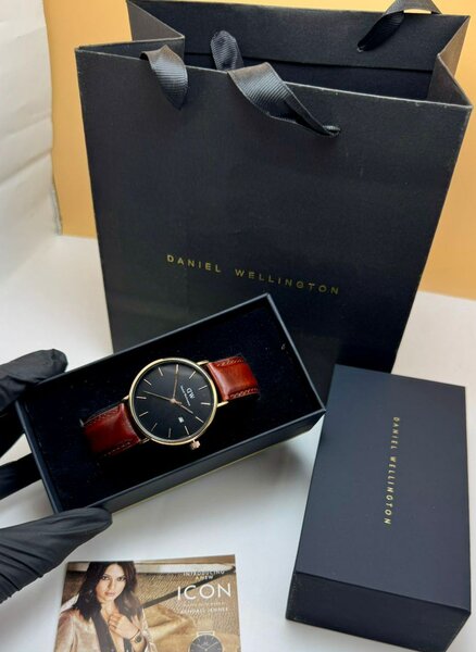 MONTRE DANIEL WELLINGTON  HOMME