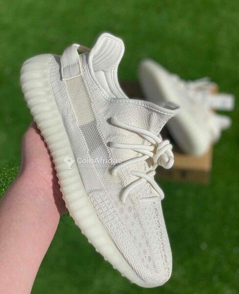 Baskets confort en maille blanche