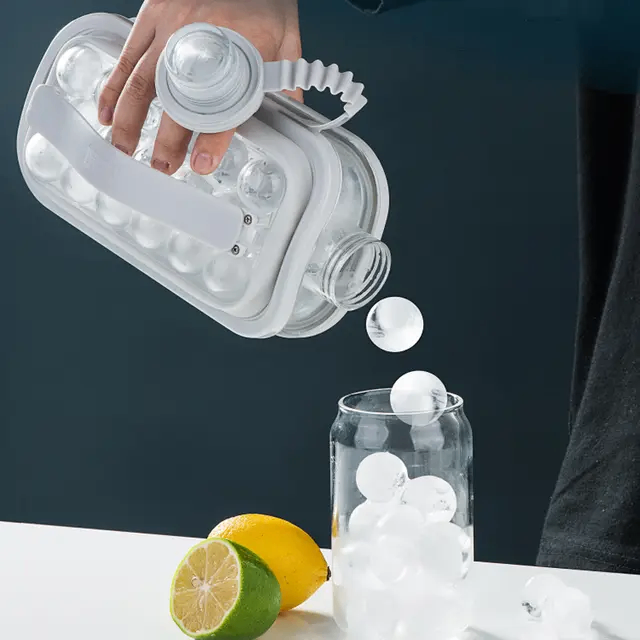 Ice Cube Bottle