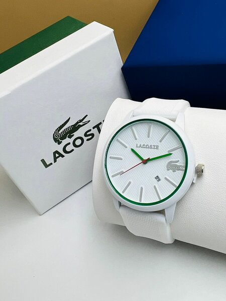 Montre Lacoste