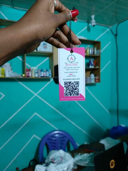 Étiquettes volante personnalis