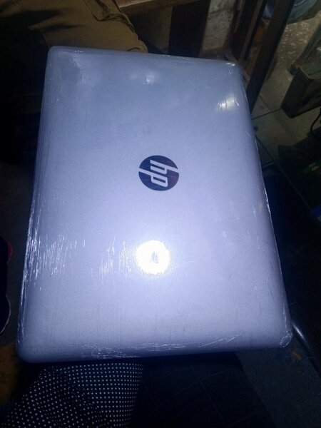 Hp corei3 7th gen 8gb ram and 500gb haddrive