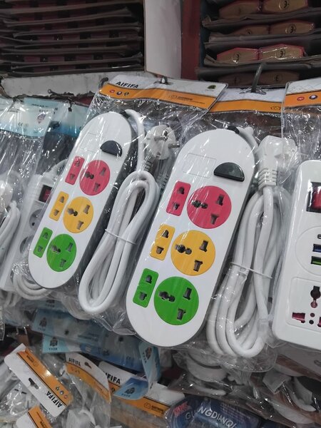 Multiprise électrique avec interrupteur