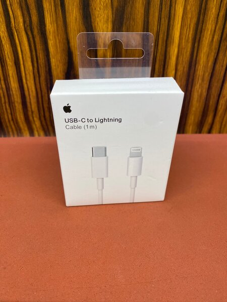 Зарядка для iPhone