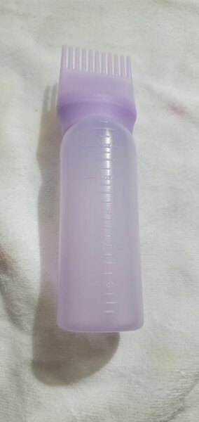Bouteille applicatrice cheveux