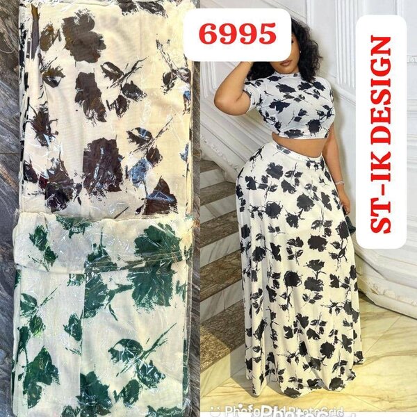 Ensemble floral chic élégant