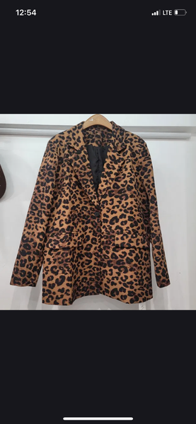 Леопардовые пиджаки