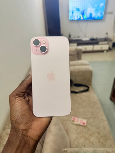 iPhone 15 Rose - Neuf