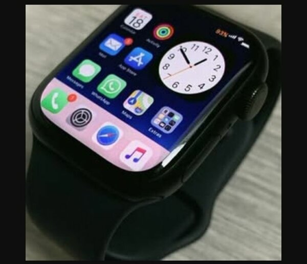 Montre Connectée Moderne