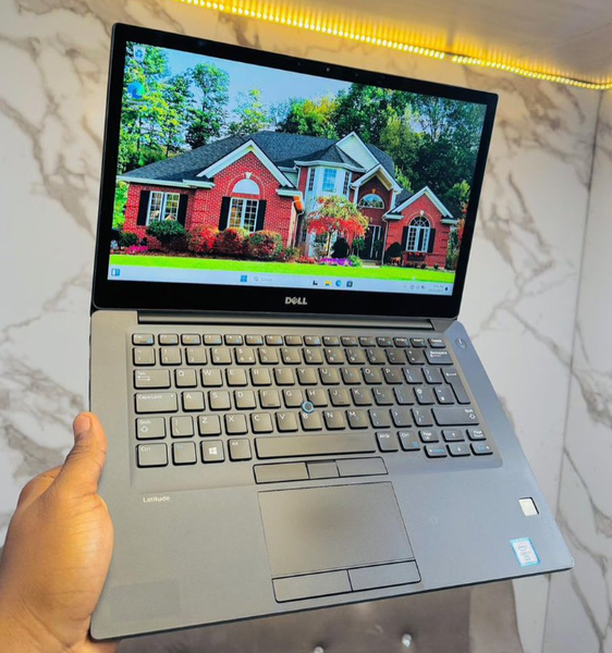 Dell latitude 7490……