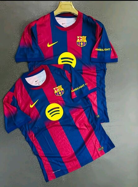 T-shirt de football Barcelone enfant