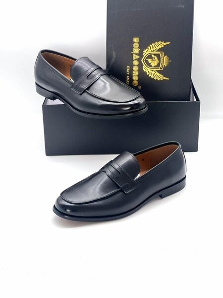 UK Anax shoe