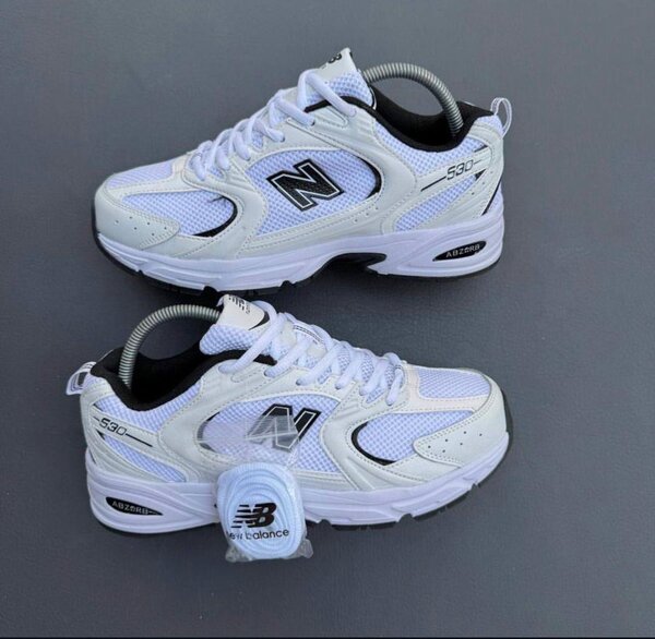 Chaussures New Balance 530 blanches