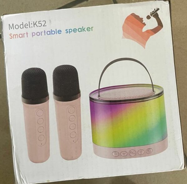 Enceinte portable avec microphones