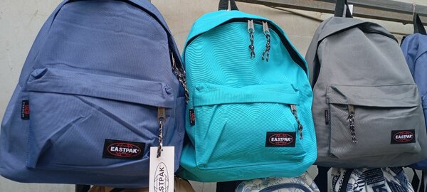 Sac à dos EASTPAK coloré