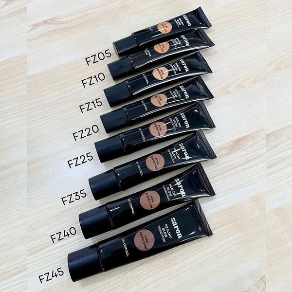 Zaron Healthy Glow Foundation