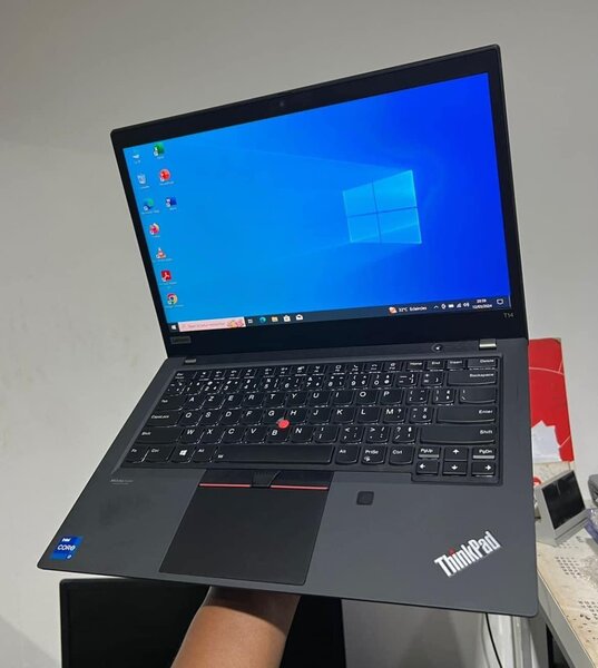 LENOVO ThinkPad T14 Gen 2 CORE i7 ~ 11ème gen 512Go Ssd | 16Go Ram | Ecran 14 pouce 