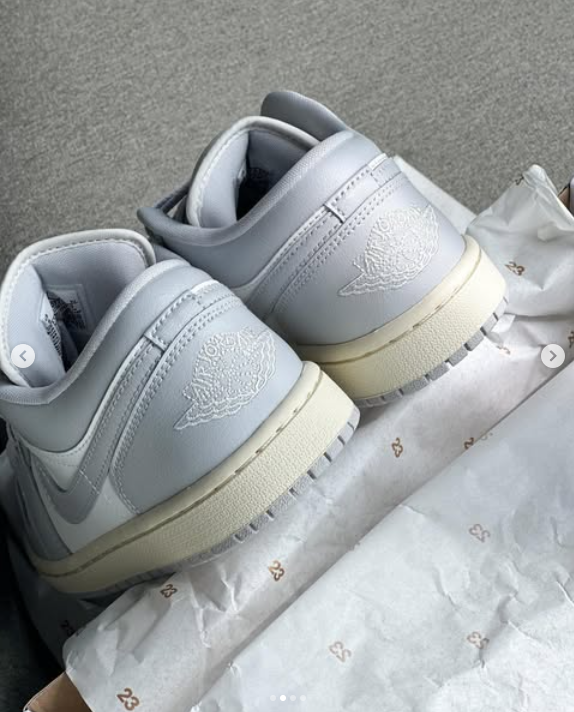 Кроссовки Air Jordan low 1 белый,светло-серый