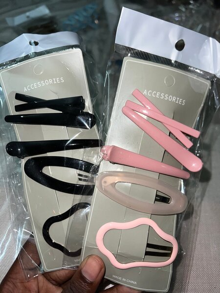 Ensemble de barrettes colorées