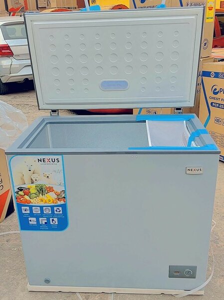Nexus 265 chest freezer Size 200 Liters
