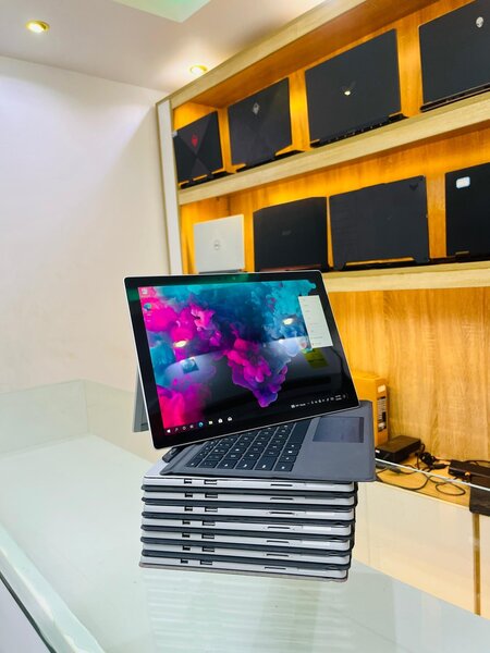 MICROSOFT SURFACE PRO