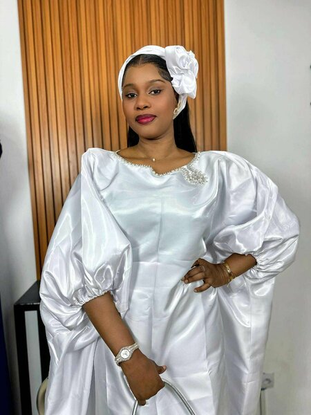 Robe Longue Satinée Blanche