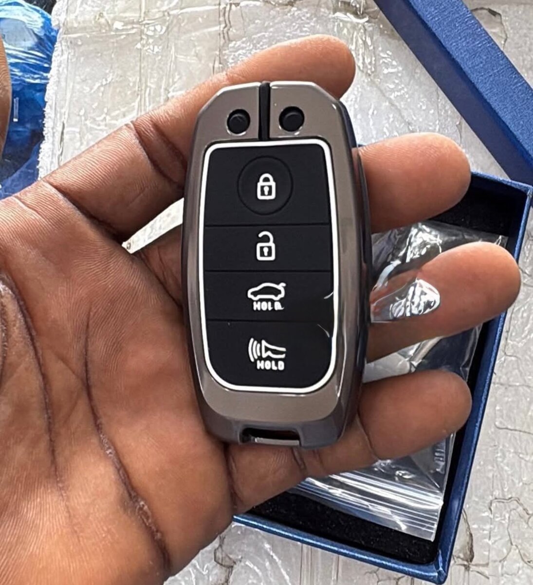 Étui clé voiture élégant